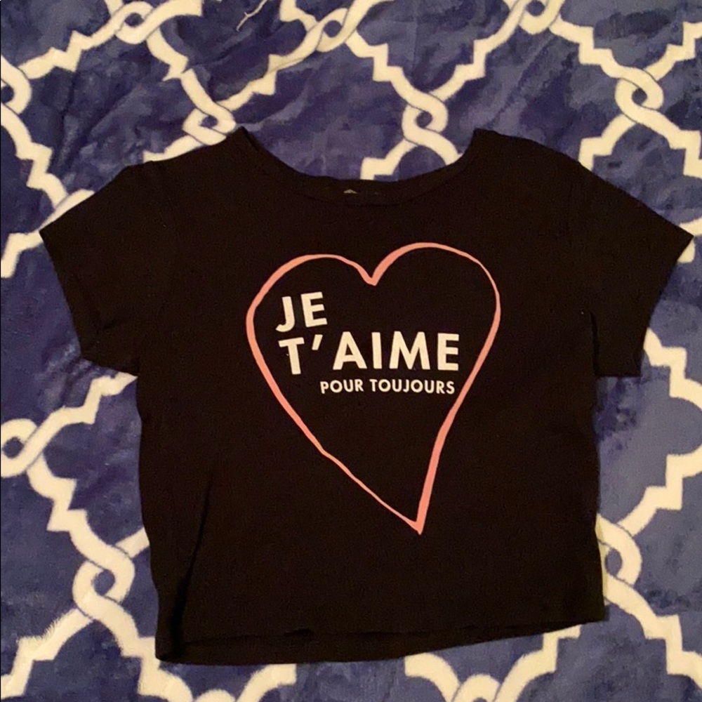 black crop top